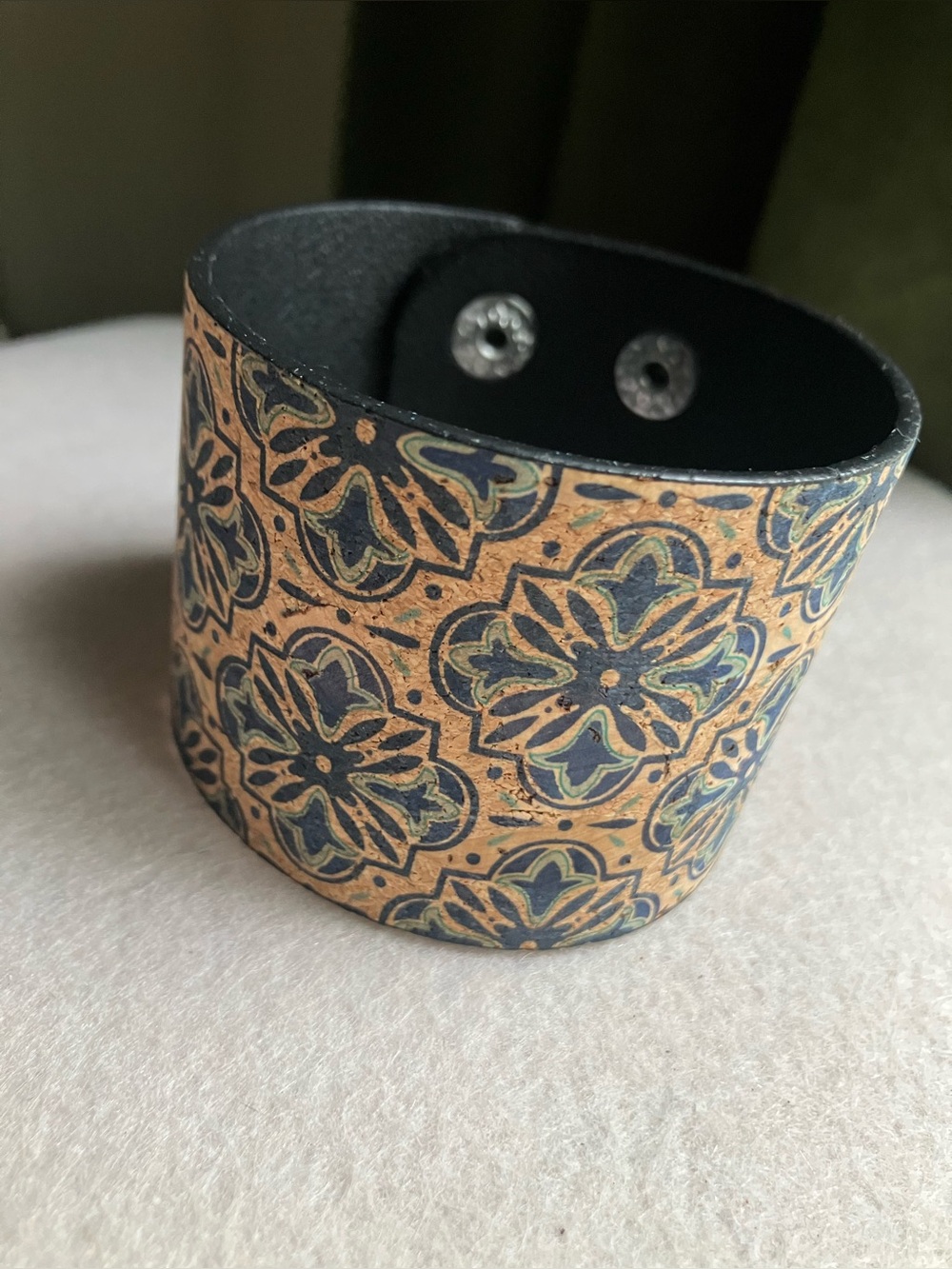 Floral print cork snap bracelet